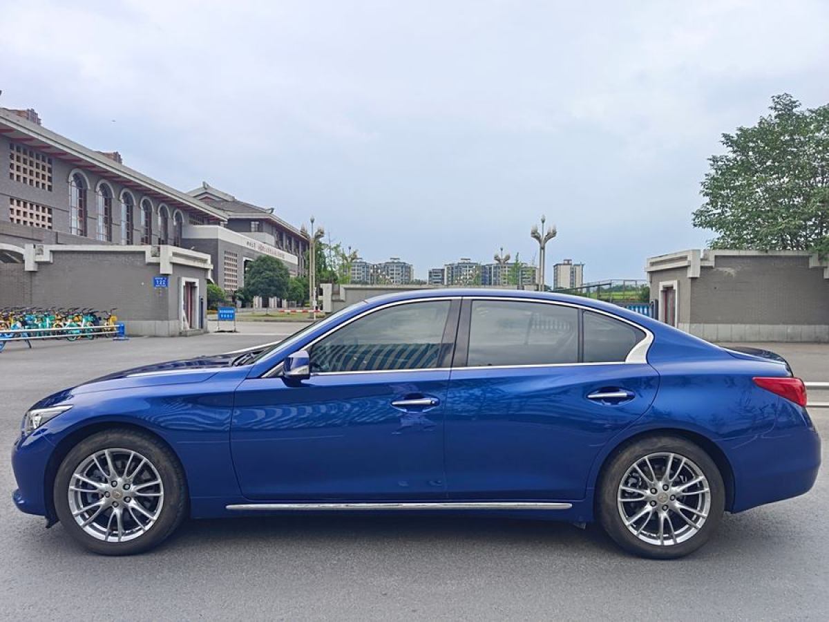 英菲尼迪 Q50L  2015款 2.0T 悅享版圖片