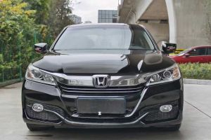 雅閣 本田 2.0L CVT銳尊版