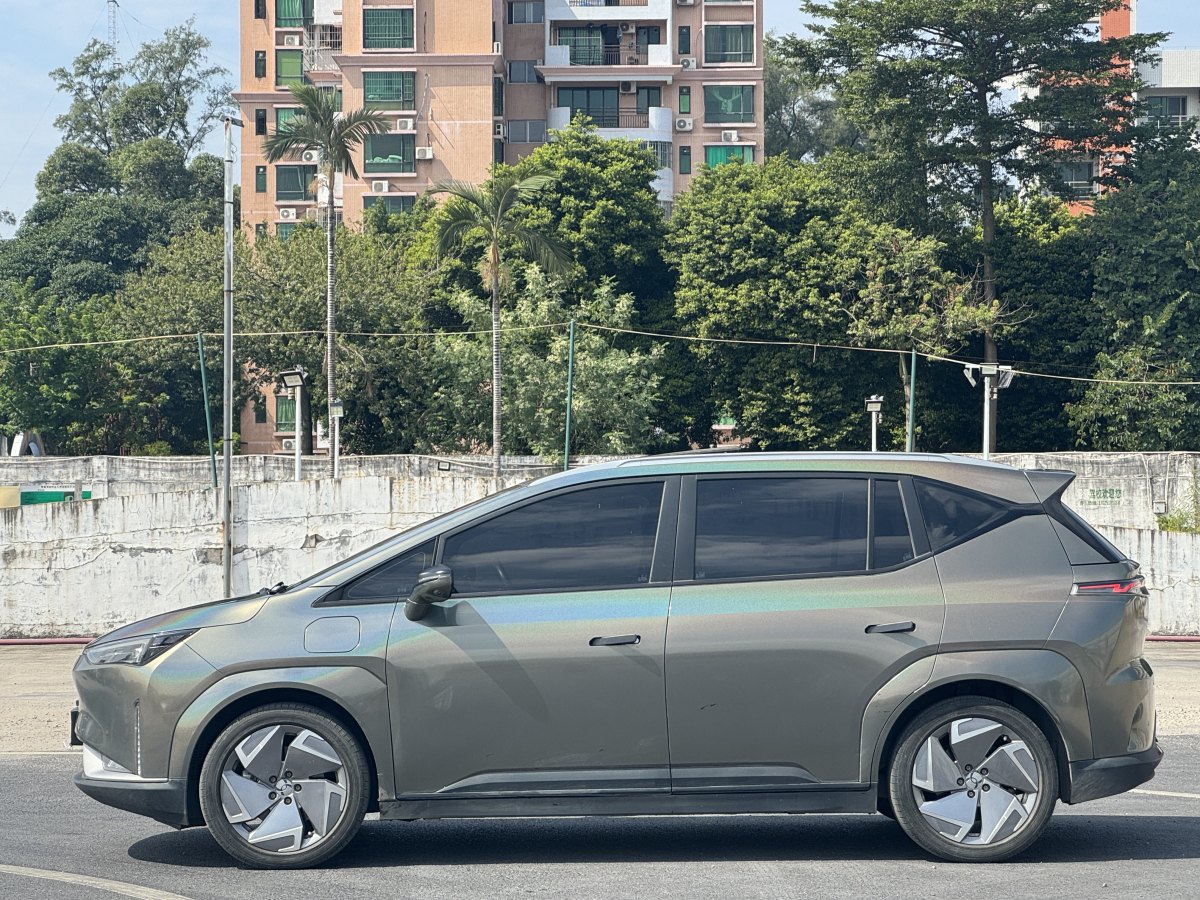 合創(chuàng) 合創(chuàng)Z03  2022款 潮酷版 510km 160kW圖片