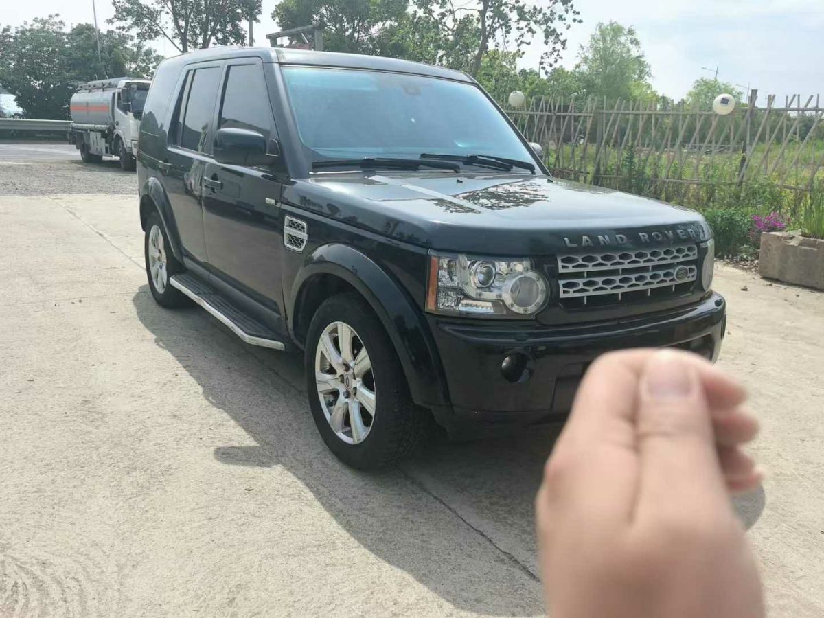路虎 發(fā)現(xiàn)  2013款 4 3.0T SDV6 HSE 柴油版圖片