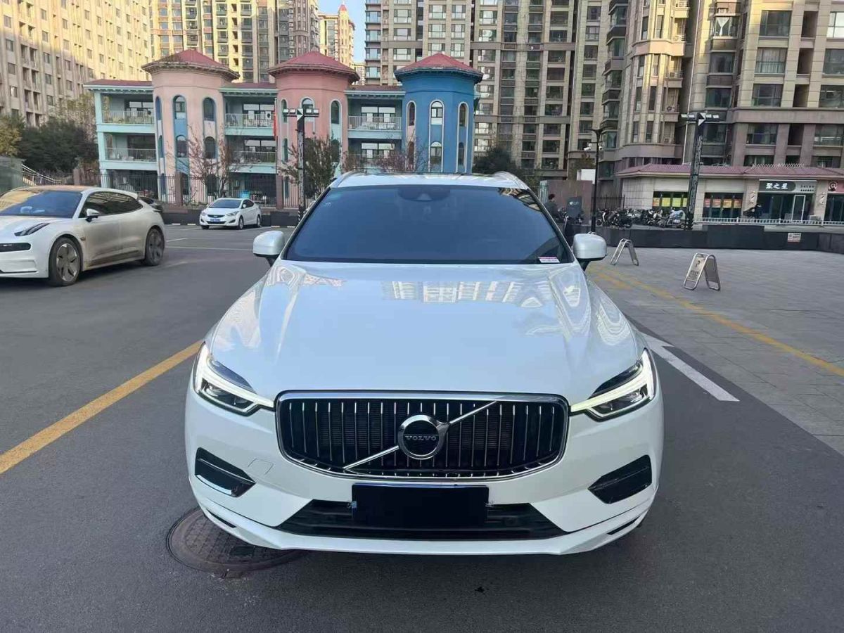 沃爾沃 XC60  2020款 T4 智行豪華版圖片