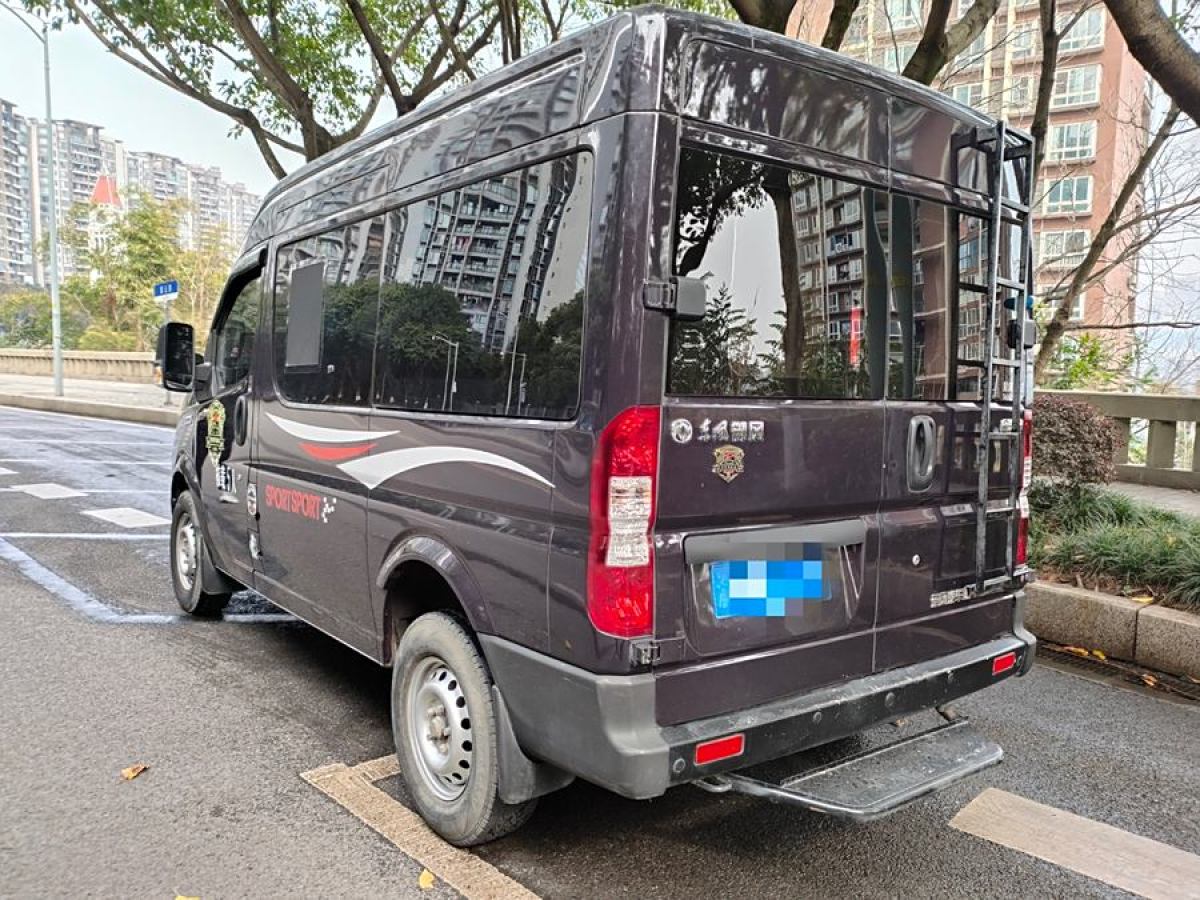 東風(fēng) 御風(fēng)  2021款 2.5T V9超值版物流車短軸中頂6座國V ZD25圖片