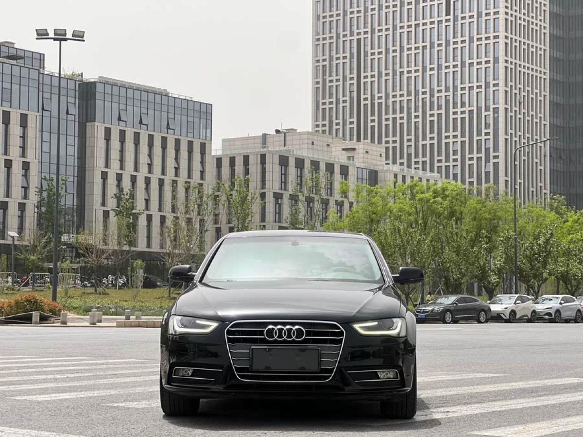 奧迪 奧迪A4L  2013款 35 TFSI 自動(dòng)舒適型圖片