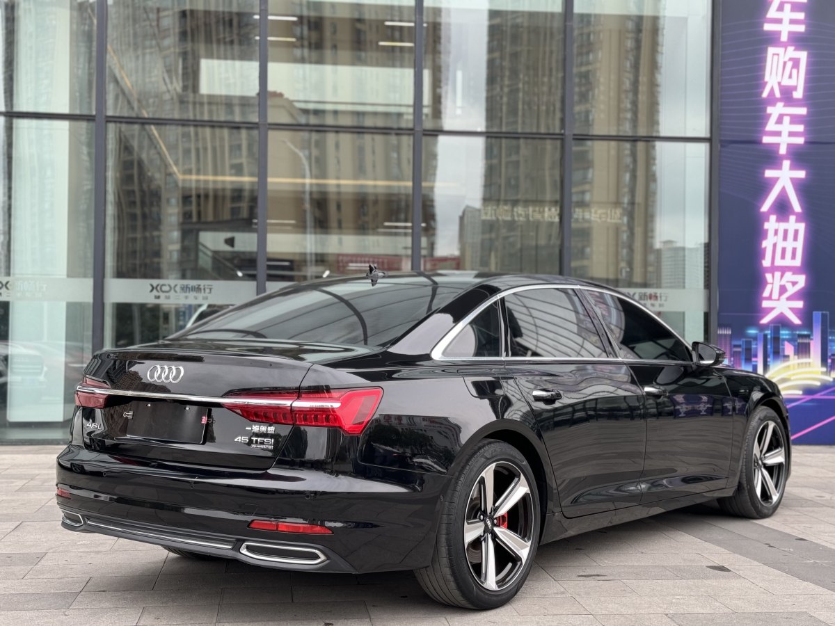 奧迪 奧迪A6L  2019款 45 TFSI quattro 臻選致雅型圖片