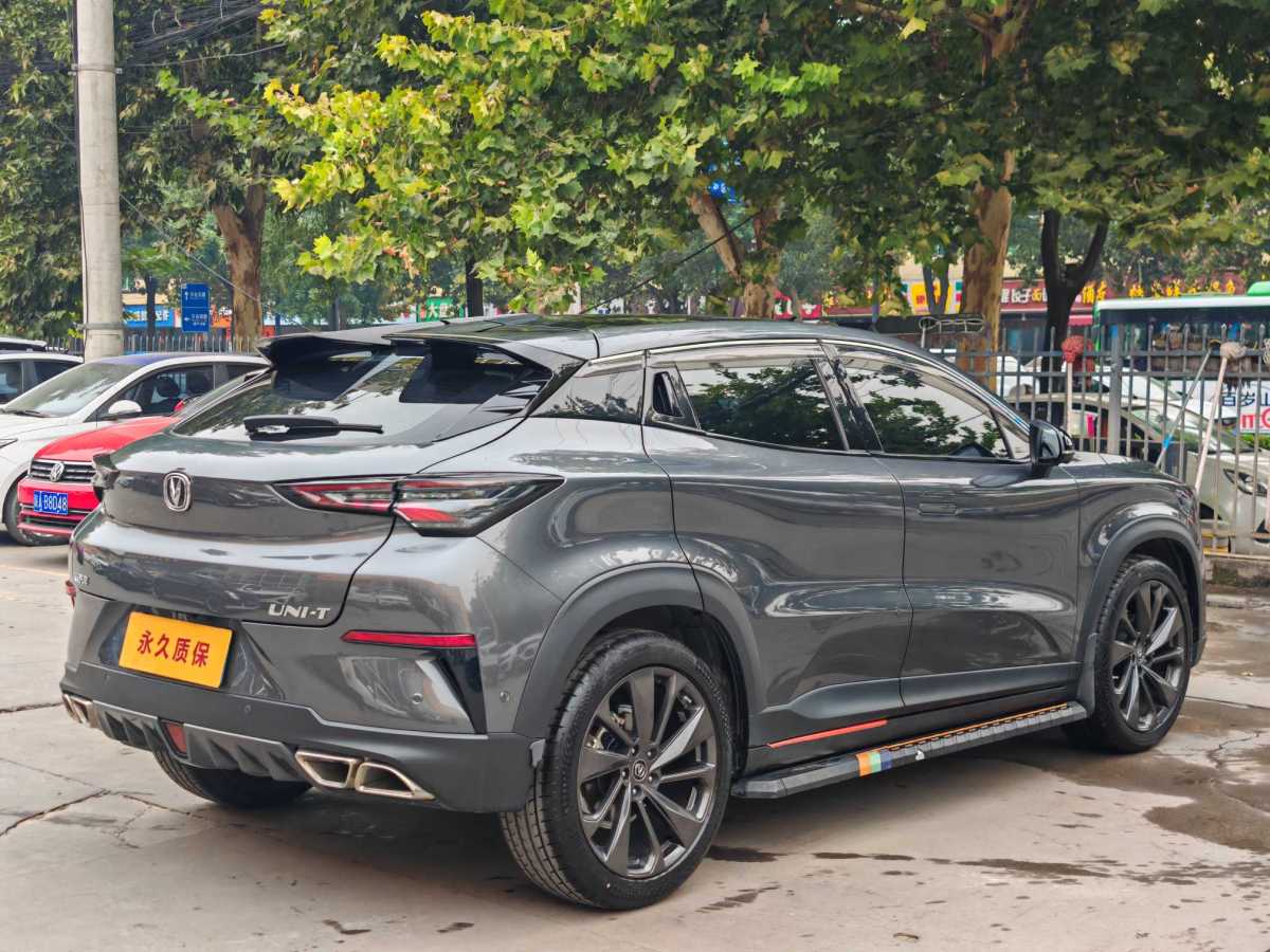 長(zhǎng)安 UNI-T  2020款 1.5T 旗艦型圖片