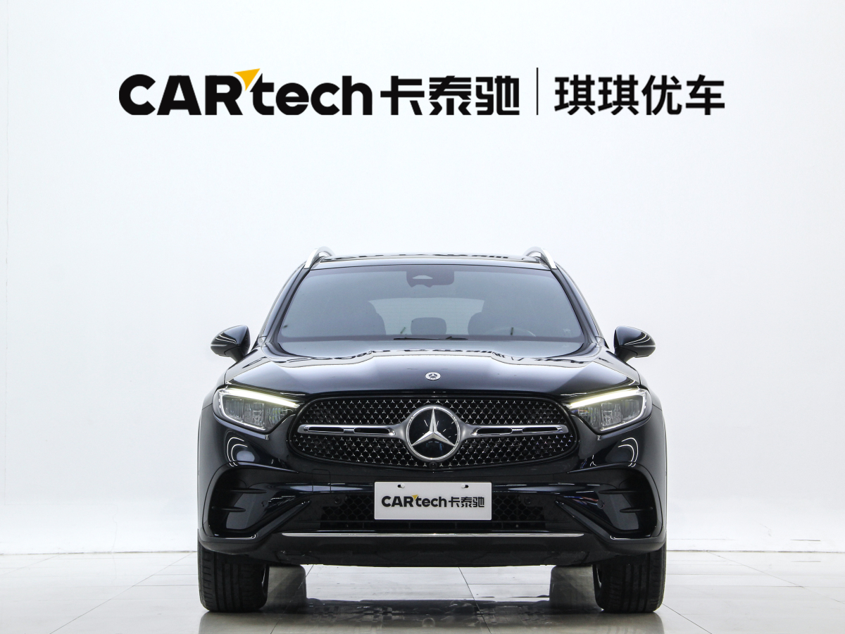 奔驰 奔驰GLC  2023款 改款 GLC 260 L 4MATIC 豪华型 5座图片