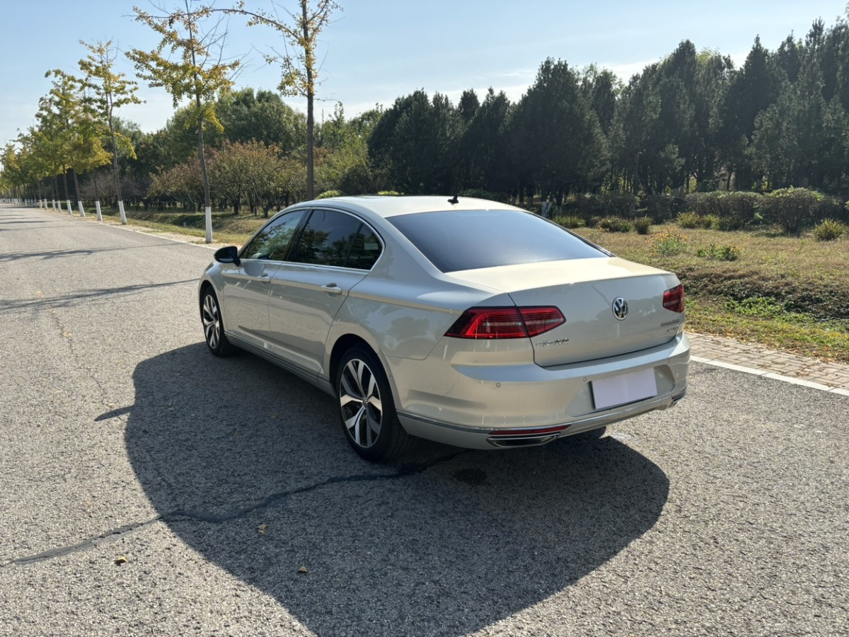 大众 迈腾  2017款 380TSI DSG 尊贵型图片