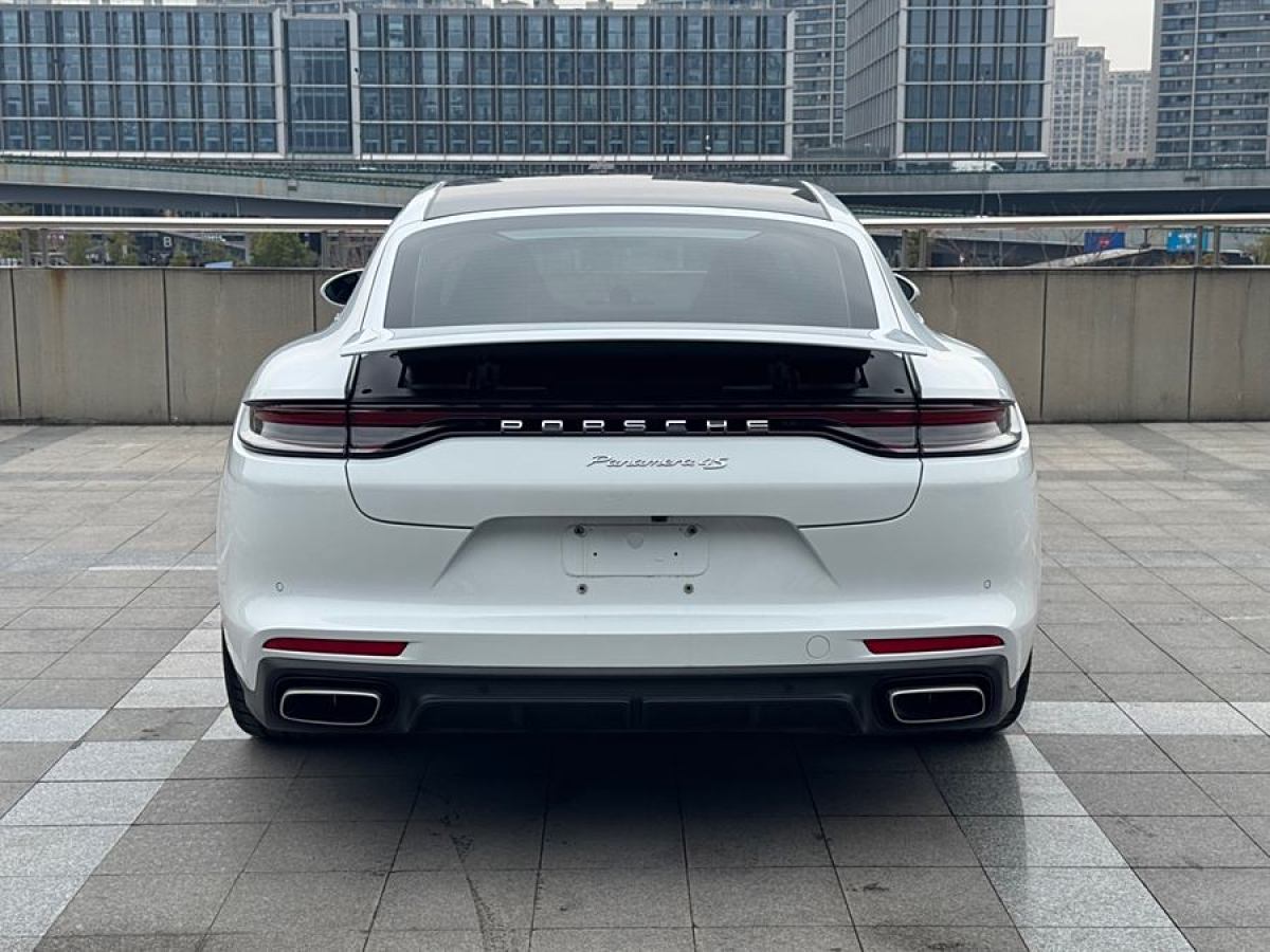 保時(shí)捷 Panamera  2023款 Panamera 行政加長版 2.9T圖片