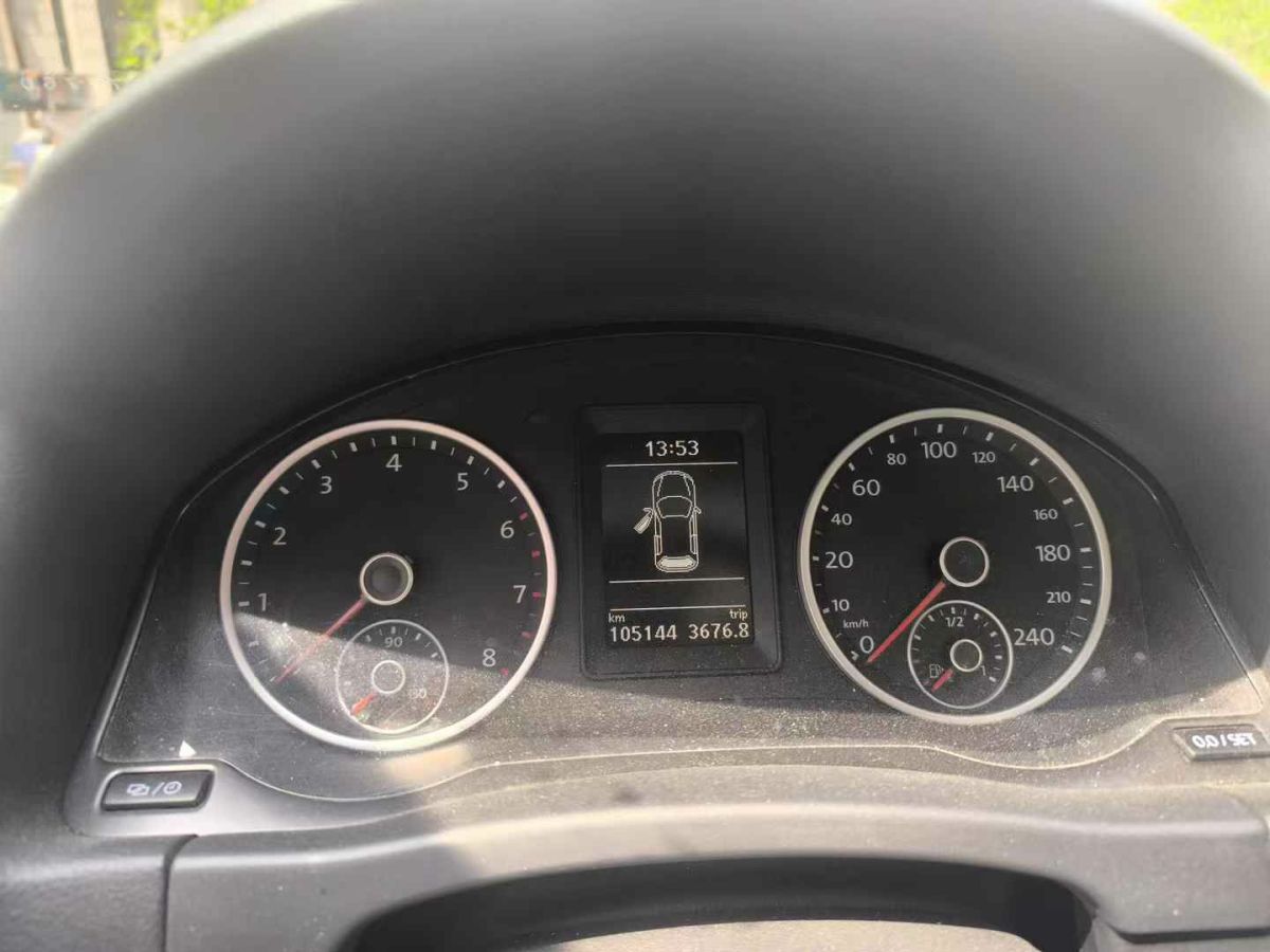 大眾 途觀  2015款 1.8TSI 手動兩驅(qū)風尚版圖片