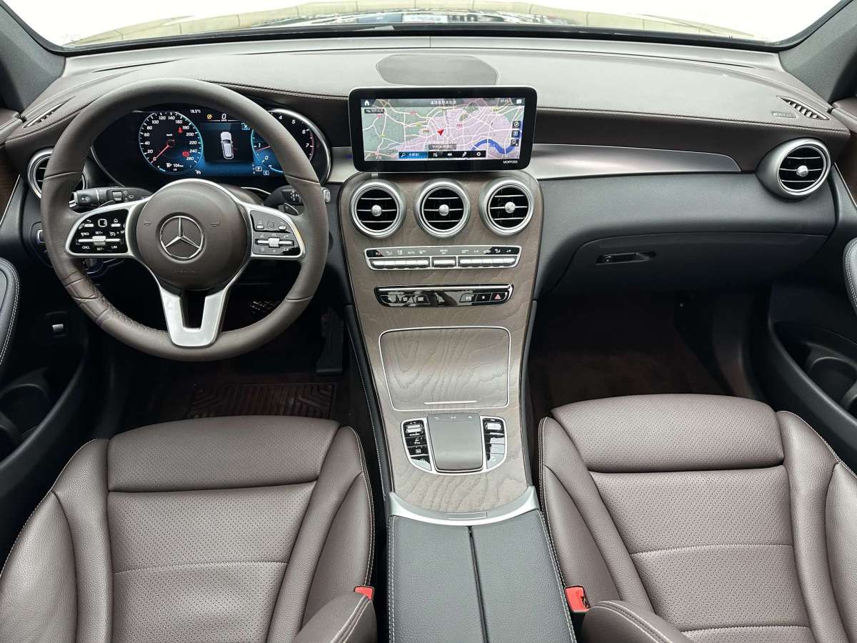 2021年6月奔馳 奔馳GLC  2021款 GLC 260 L 4MATIC 豪華型