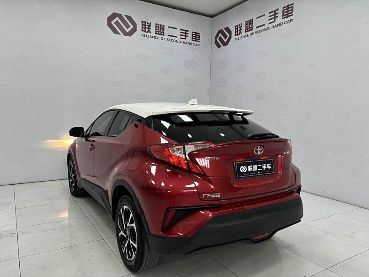 豐田 C-HR  2018款 2.0L 領(lǐng)先版 國VI圖片