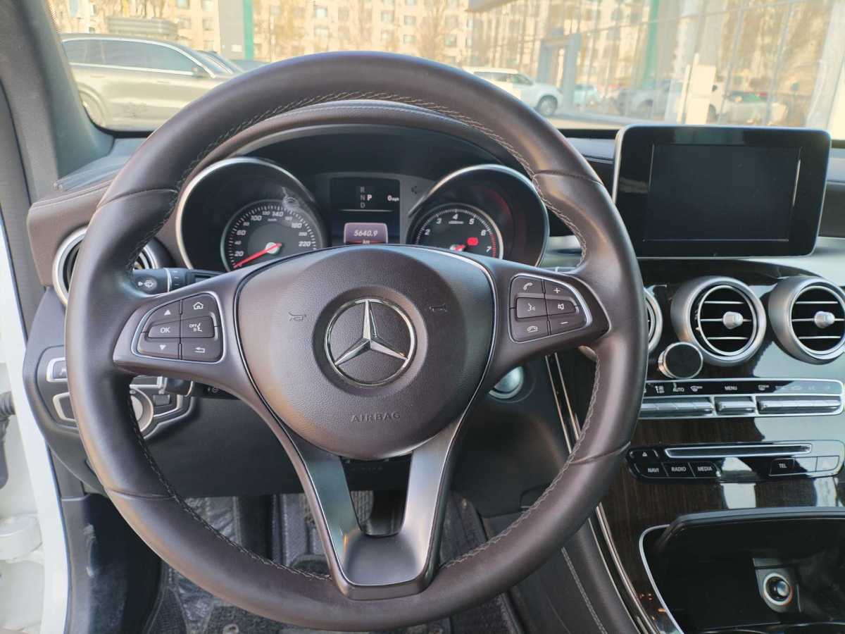 2018年6月奔馳 奔馳GLC  2017款 GLC 260 4MATIC 豪華型