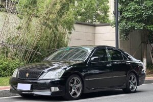 皇冠 豐田 2.5L Royal 真皮版