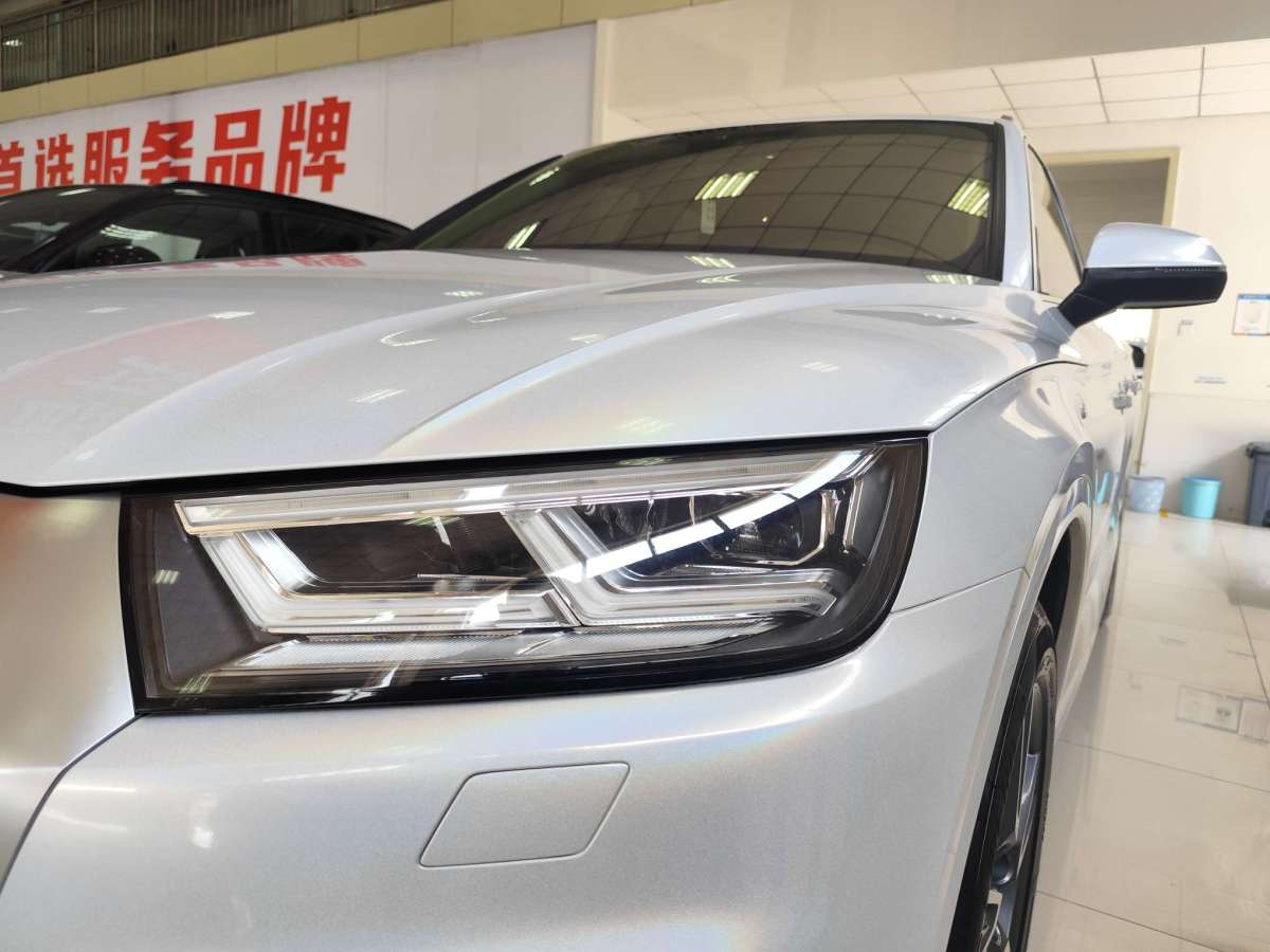奧迪 奧迪Q5L  2020款 改款 40 TFSI 榮享進取型圖片