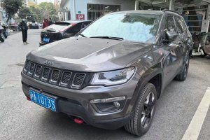 指南者 Jeep 200TS 自動(dòng)高性能四驅(qū)版