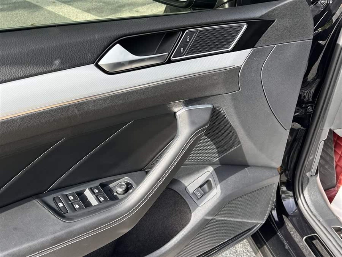 大眾 邁騰  2024款 200萬輛眾享款 280TSI DSG舒適型圖片