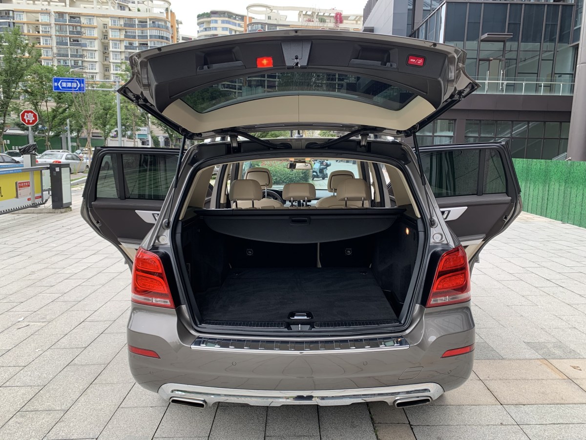 2014年3月奔驰 奔驰GLK级  2013款 GLK 300 4MATIC 时尚型