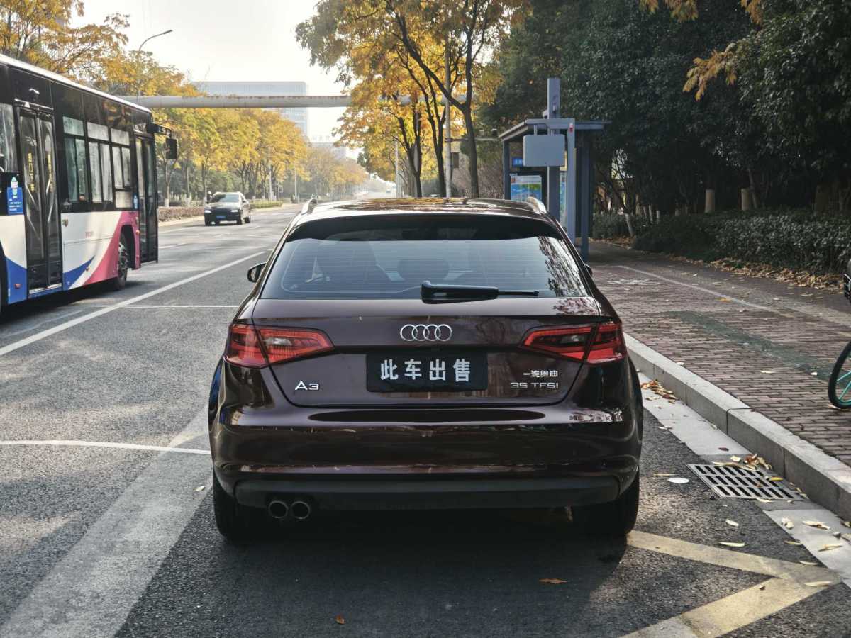 奧迪 奧迪A3  2016款 Sportback 35 TFSI 領(lǐng)英型圖片