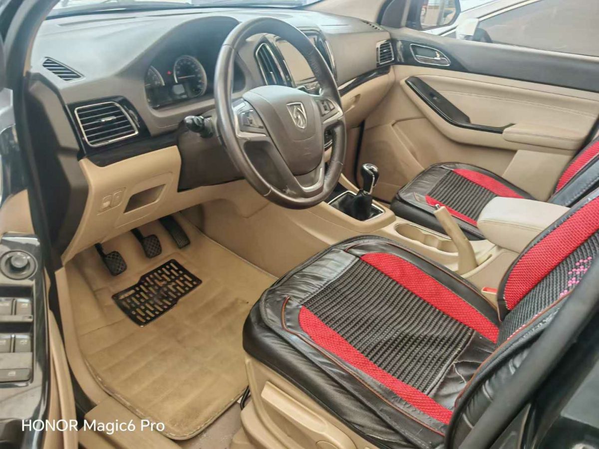 寶駿 730  2015款 1.8L 手動豪華導航ESP版 7座圖片