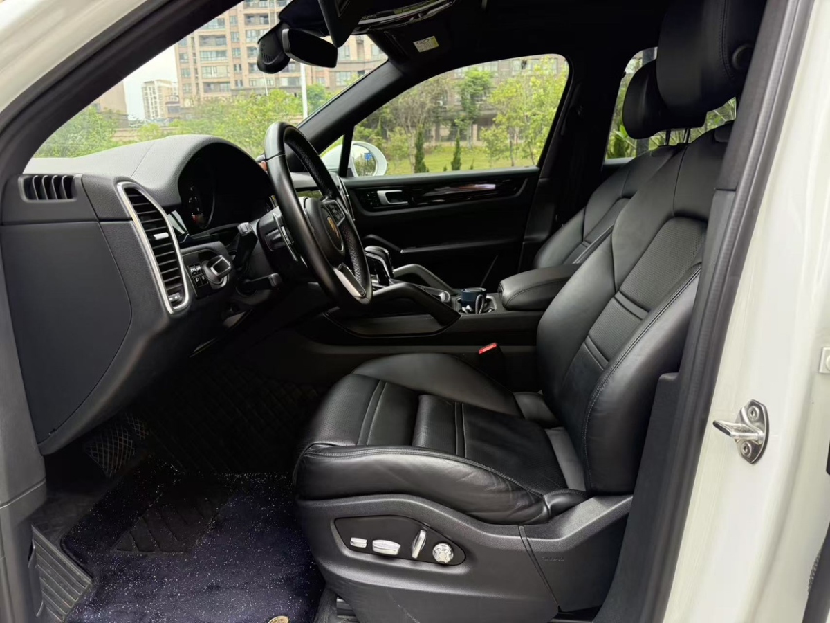 保時(shí)捷 Cayenne  2019款 Cayenne 3.0T圖片
