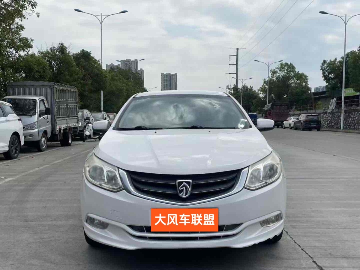 寶駿 630  2014款 1.5L 手動(dòng)舒適型圖片