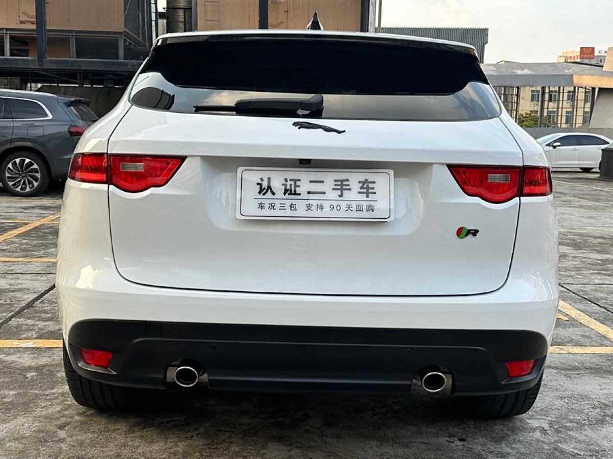 捷豹 F-PACE  2016款 2.0T 两驱R-Sport运动版图片