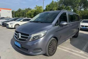 V級(jí) 奔馳 V 260 L 尊貴加長(zhǎng)版