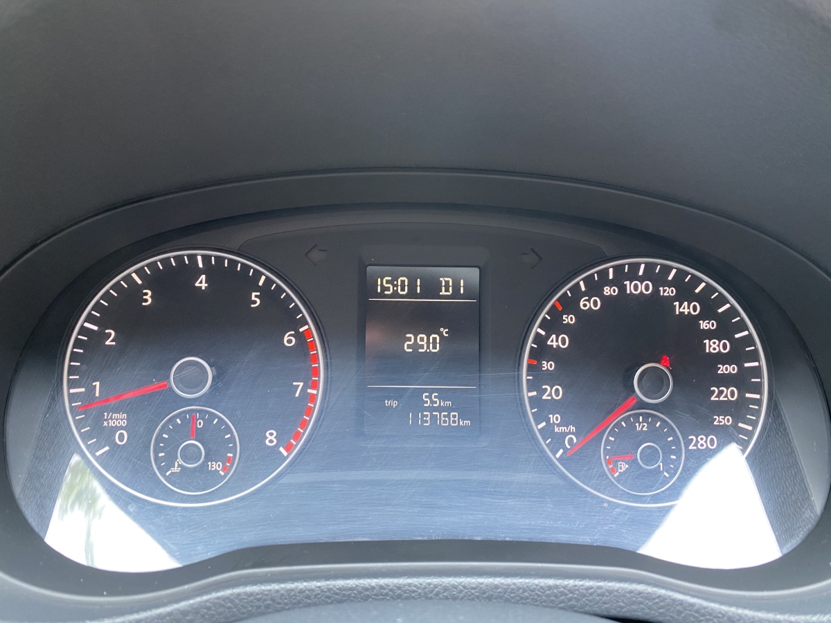 大眾 帕薩特  2014款 1.8TSI DSG尊榮版圖片