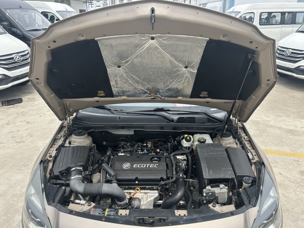別克 君威  2015款 1.6T 領(lǐng)先技術(shù)型圖片