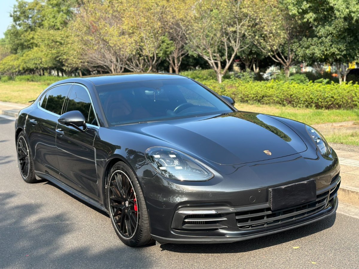 2019年9月保時捷 Panamera  2019款 Panamera 行政加長版 2.9T