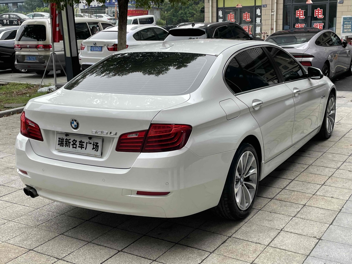寶馬 寶馬5系  2017款 525Li 領(lǐng)先型圖片