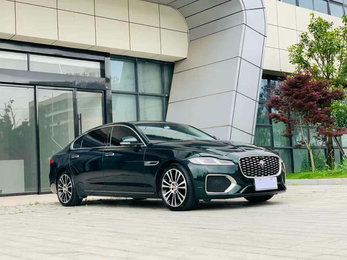 捷豹 XFL  2021款 XFL 2.0T P200 兩驅(qū)精英豪華版圖片