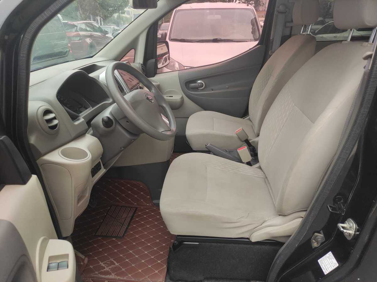 日產(chǎn) NV200  2018款 1.6L CVT尊享型圖片