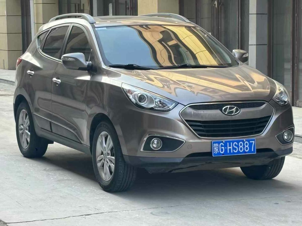 現(xiàn)代 ix35  2012款 2.0 GLS 兩驅(qū)精英天窗型圖片