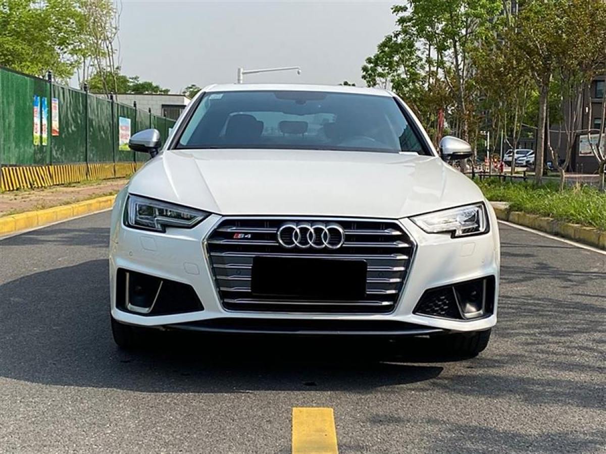 奧迪 奧迪A4L  2019款 40 TFSI 時(shí)尚型 國(guó)V圖片