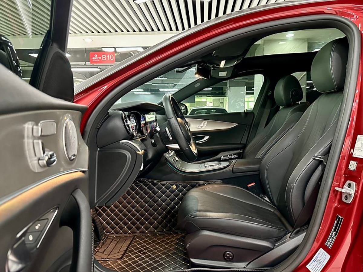奔驰 奔驰E级  2019款 E 200 运动型图片