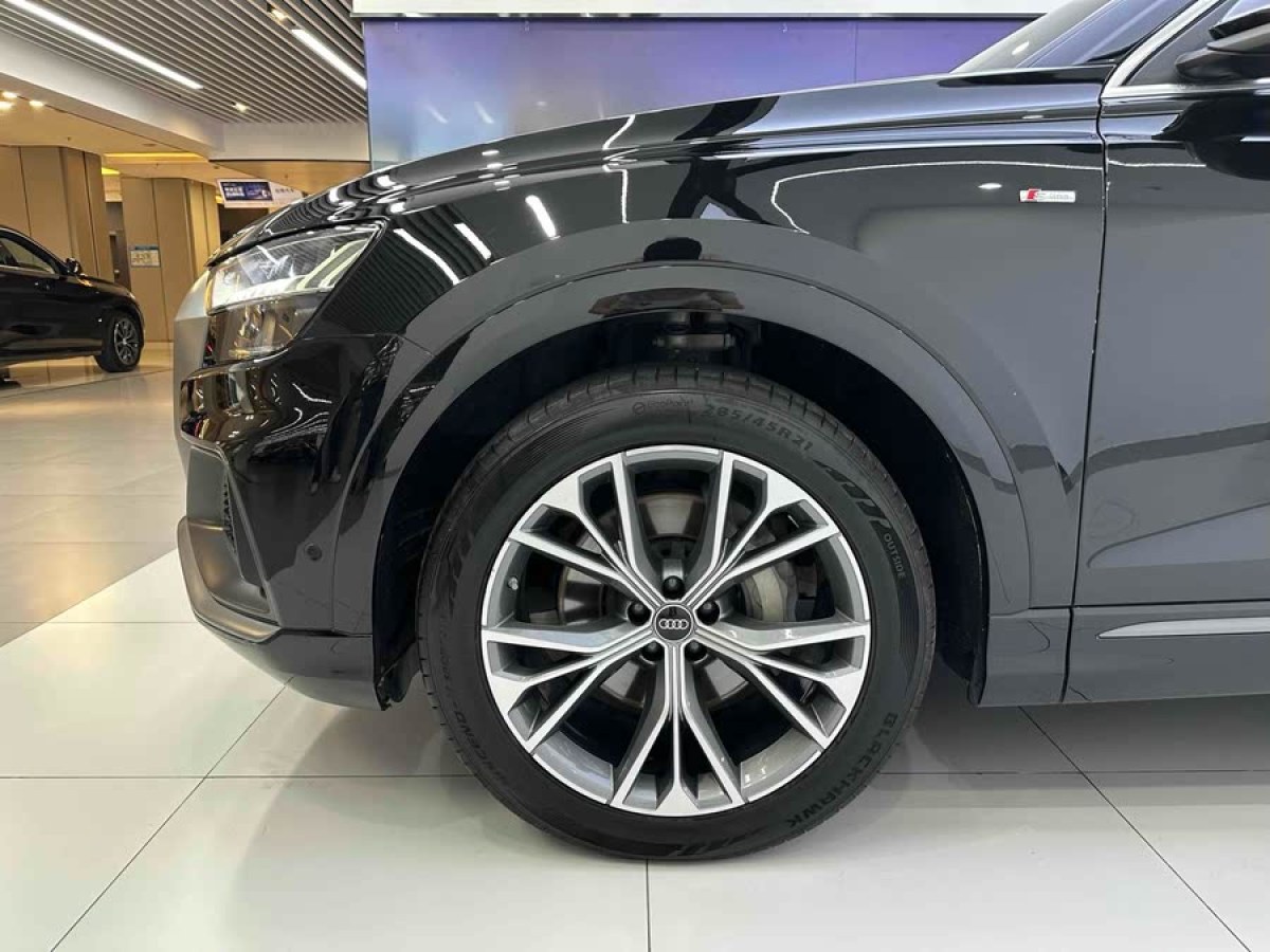 奧迪 奧迪Q8  2022款 55 TFSI 豪華動感型圖片