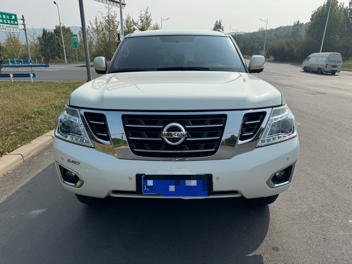 日產(chǎn)途樂  2019款  Y62 4.0L  SE圖片