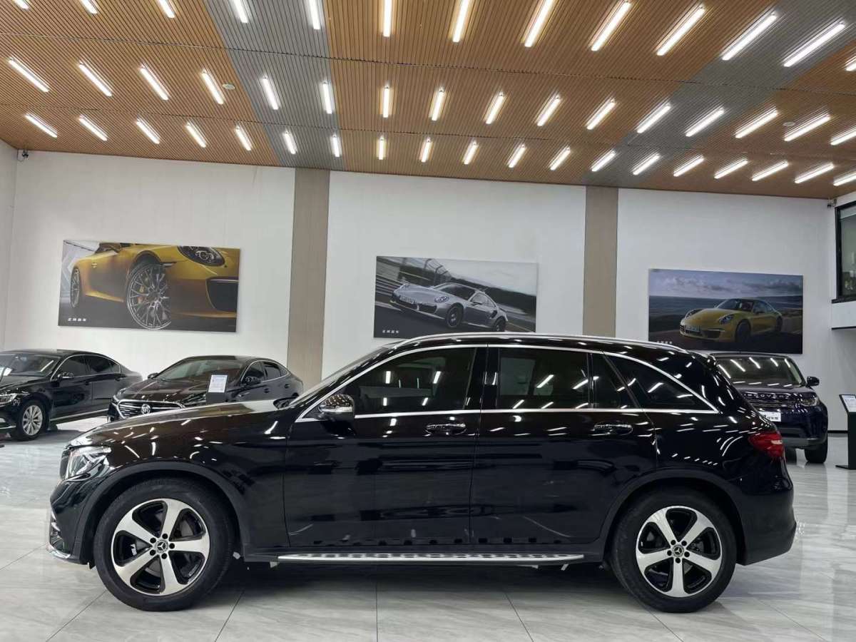 2019年6月奔馳 奔馳GLC  2019款 GLC 260 4MATIC 豪華型