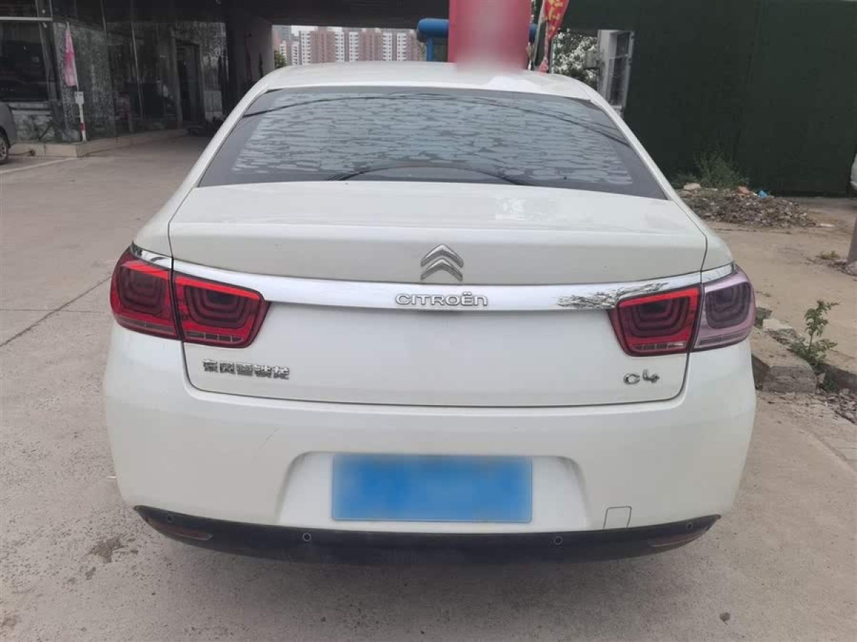 雪鐵龍 C4世嘉  2016款 1.6L 自動豪華型圖片