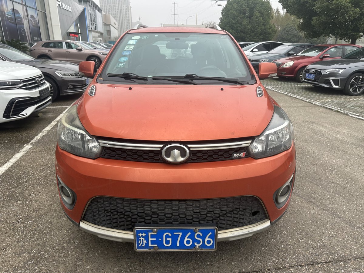 長(zhǎng)城 M4  2014款 1.5L 手動(dòng)舒適型圖片