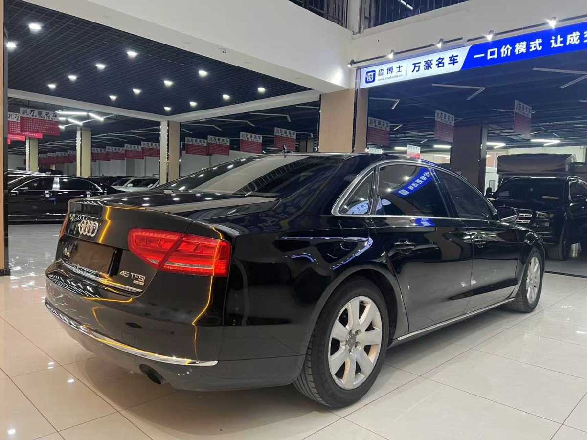 奧迪 奧迪A8  2012款 A8L 45 TFSI quattro豪華型圖片