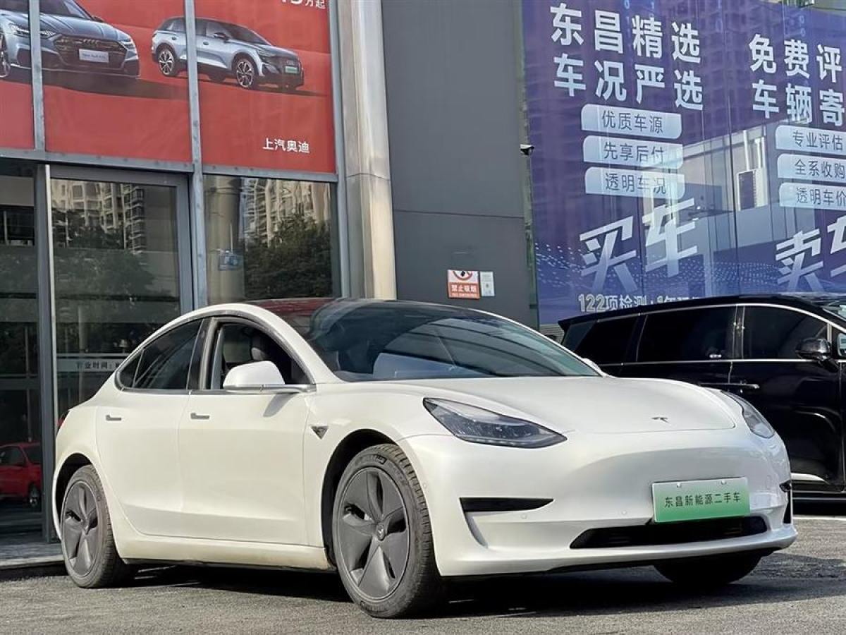 特斯拉 Model 3  2020款 改款 標準續(xù)航后驅升級版圖片