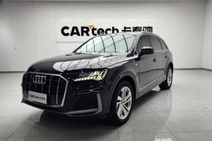 奥迪Q7 奥迪 55 TFSI quattro S line运动型