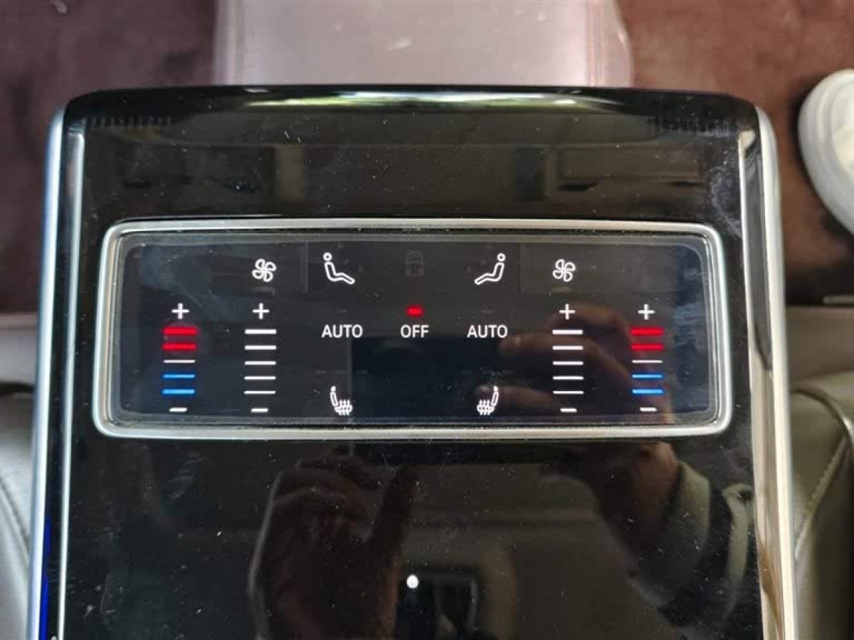 奧迪 奧迪A8  2018款 A8L 55 TFSI quattro投放版精英型圖片