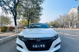 雅阁 本田 260TURBO 豪华版