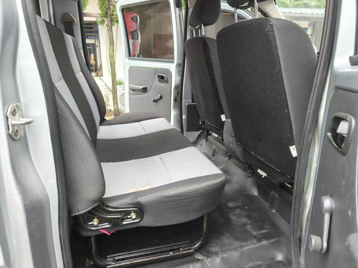 長安歐尚 長安星卡  2019款  1.5L標準型單排倉柵車DAM15R1圖片