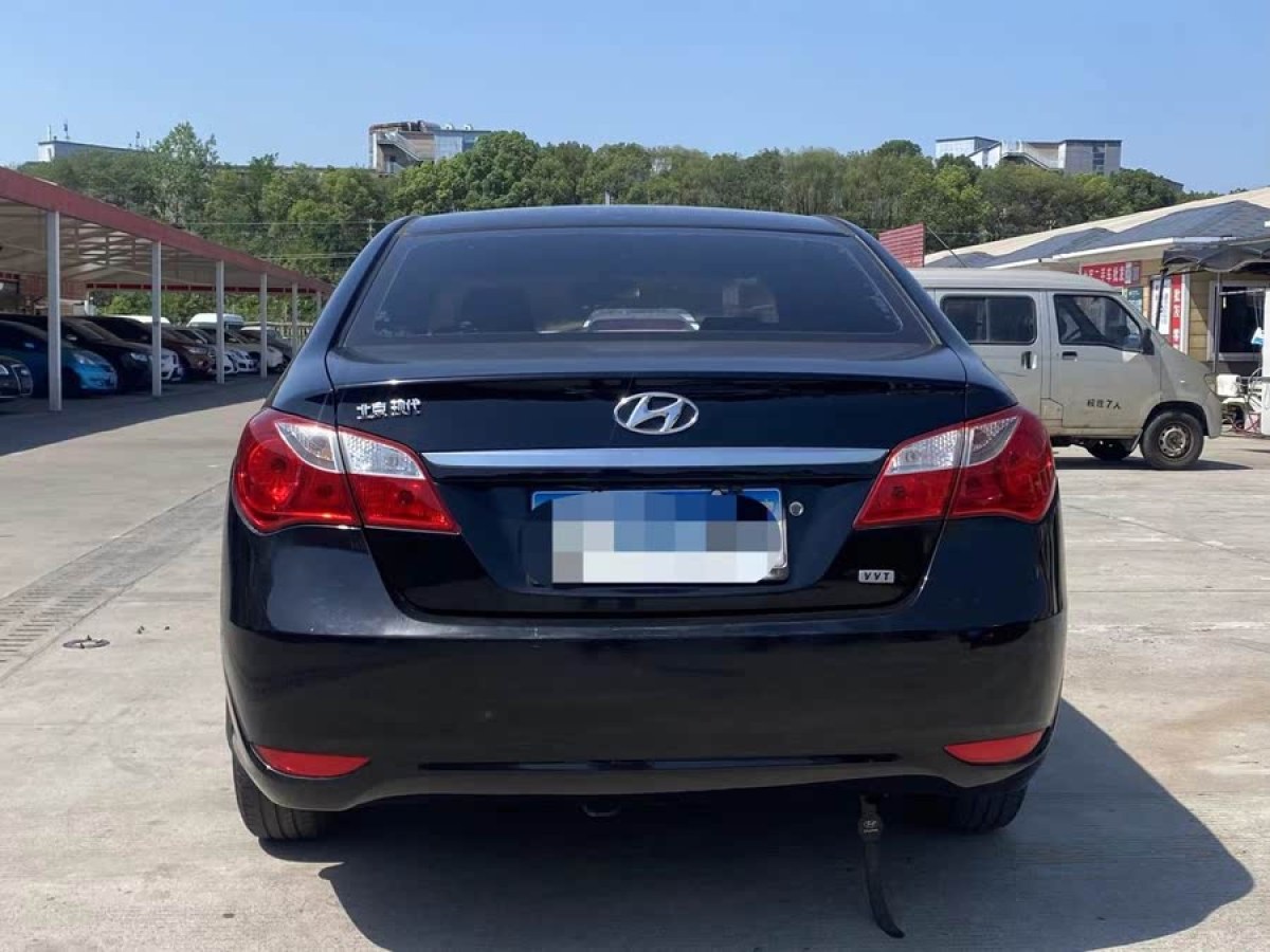 現(xiàn)代 悅動  2015款 1.6L 手動舒適型圖片