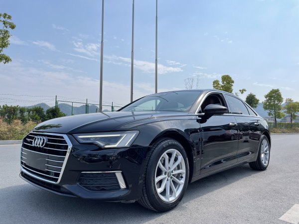 奥迪 奥迪A6L  2019款 40 TFSI 豪华动感型