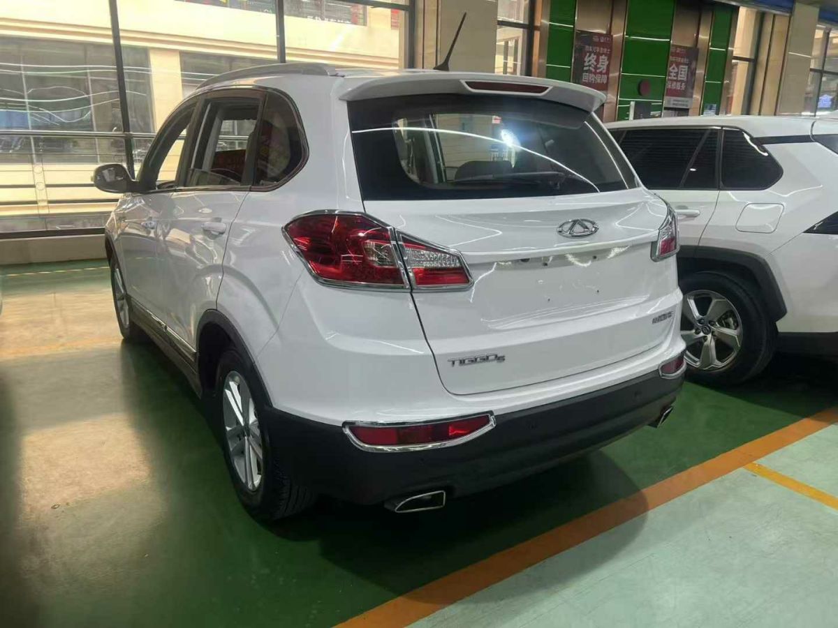 奇瑞 瑞虎5  2014款 2.0L CVT家尊版圖片